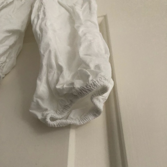 Brandy Melville Crop Top - Picture 4 of 4